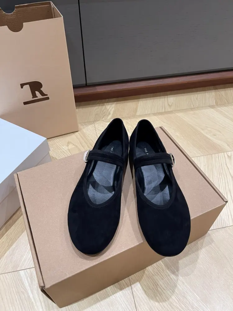 보헴 스웨이드 플랫 슈즈