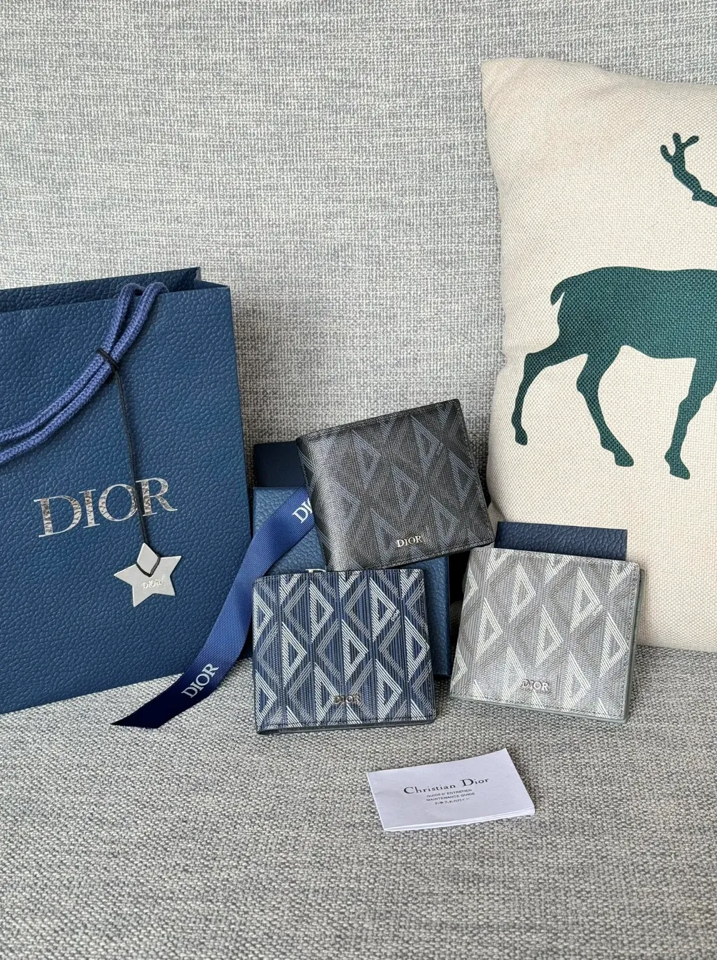 디올 CD 다이아몬드 반지갑