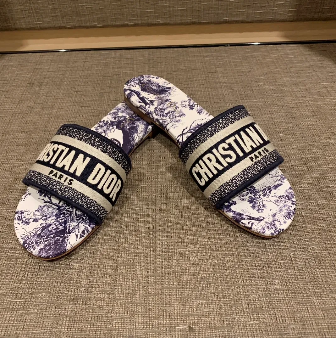 디올 디 웨이 트왈 드 주이 자수 슬라이드