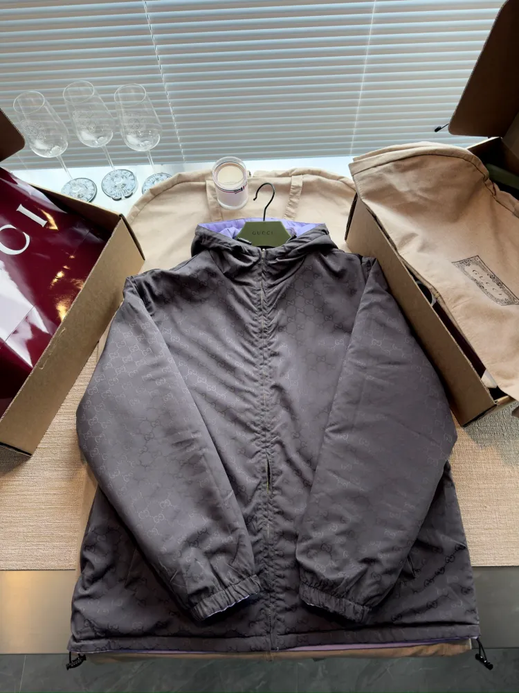 리버시블 GG 나일론 자켓(795697)