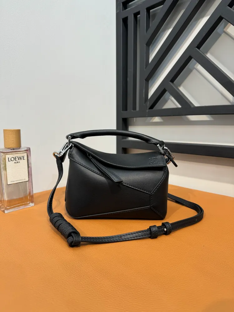 KakaoTalk_20251126_213128845_01 퍼즐백 엣지 미니(카프)