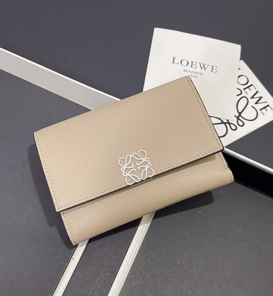 KakaoTalk_20251127_191033942_01 아나그램 스몰 버티컬 월렛