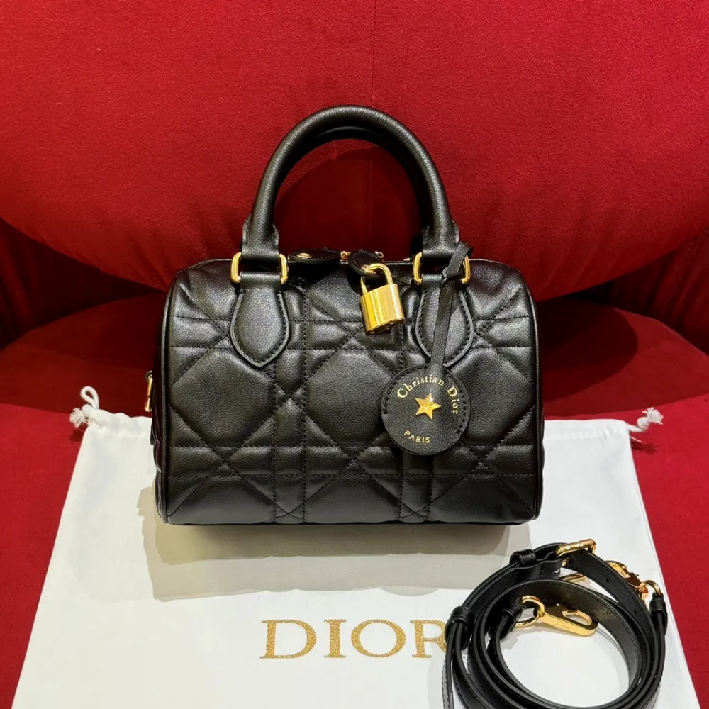 디올 그루브 20백 매크로 까나쥬(카프)