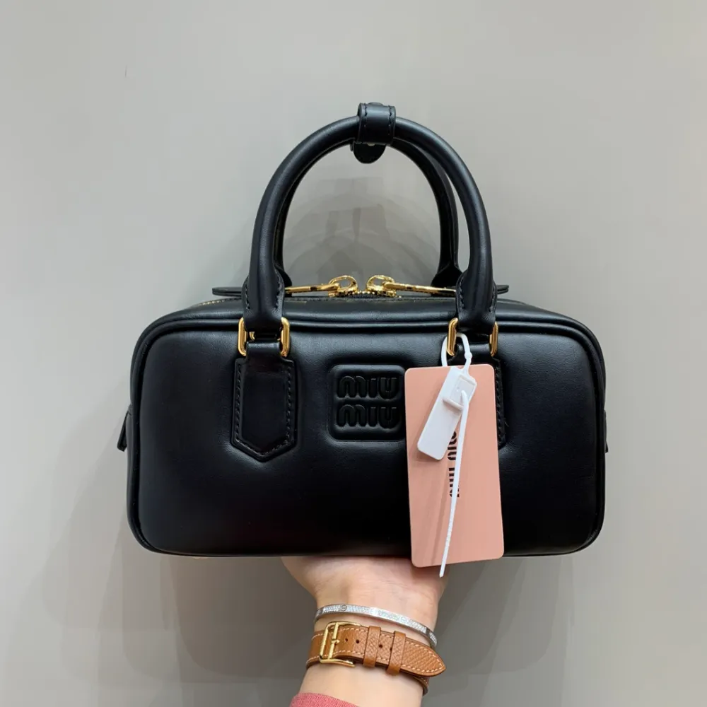 미우미우 아르카디백 스몰(5BB142)