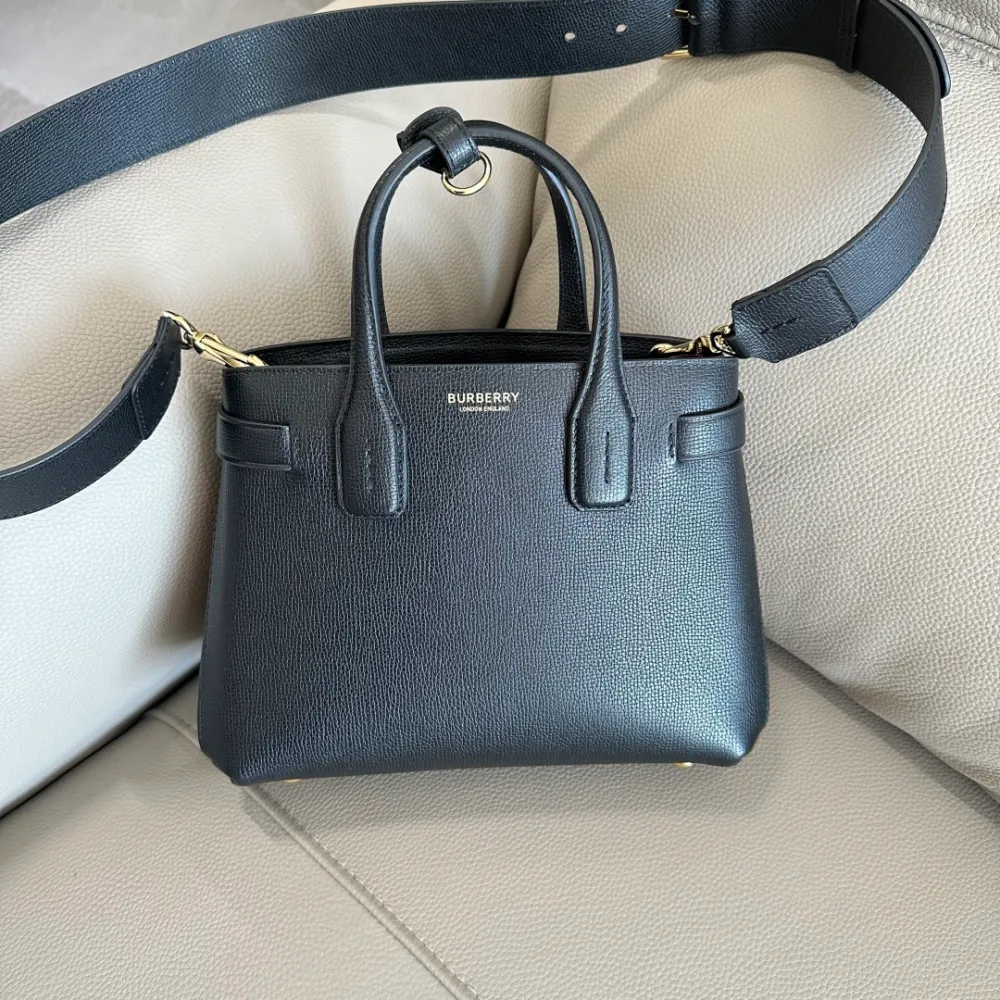 버버리 뉴 하우스체크 배너백 스몰