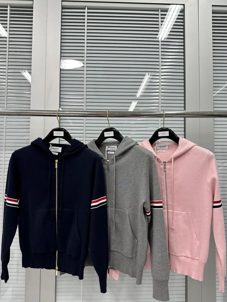 톰브라운 코튼 밀라노 암밴드 후디