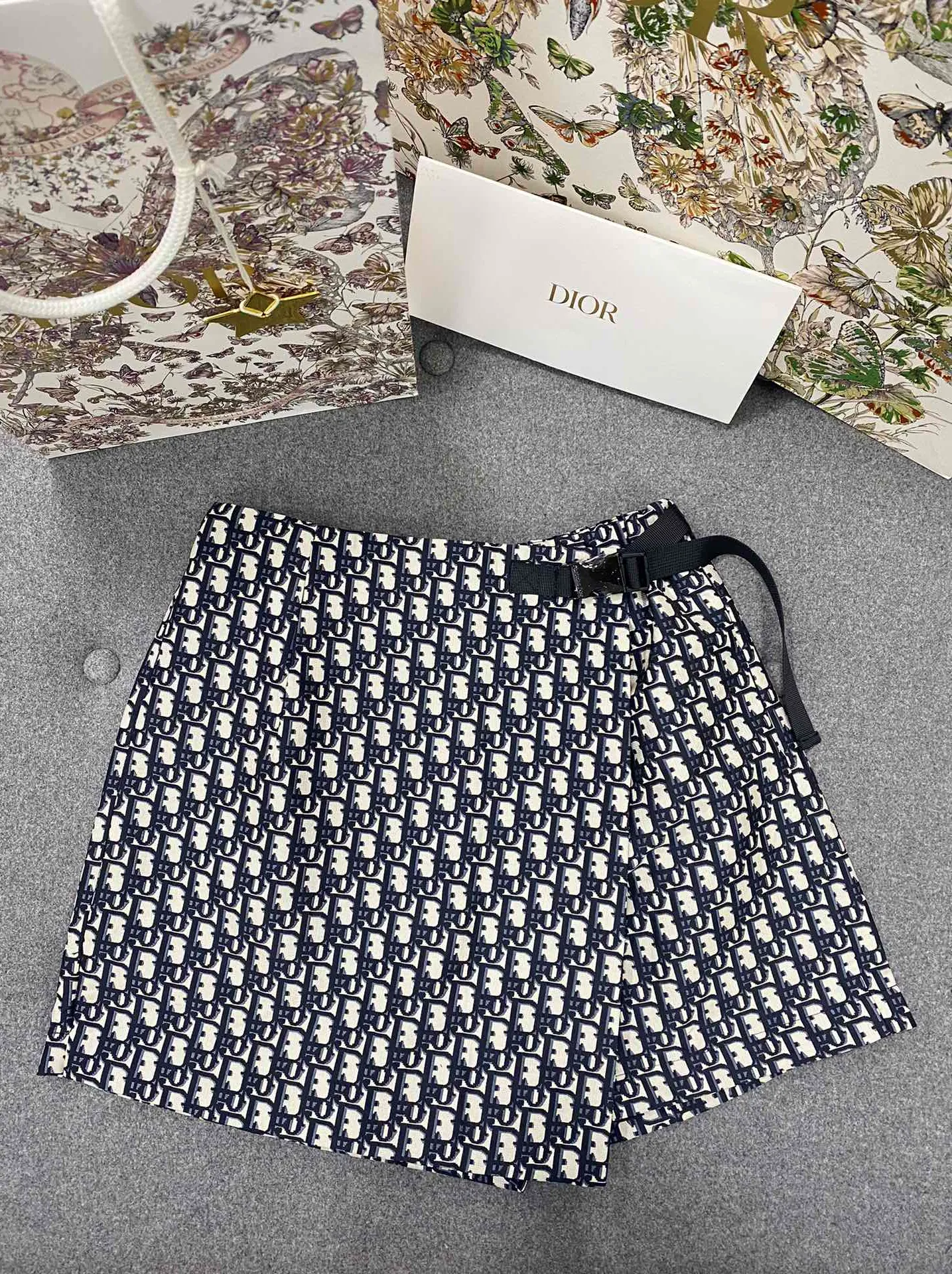 디올 오블리크 태피터 자카드 스커트 팬츠