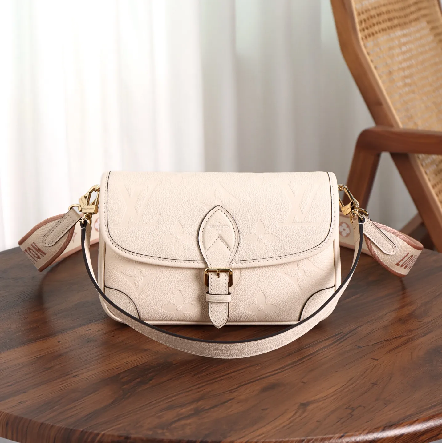 루이비통 다이앤 앙프렝뜨(M46386, M46388, M46583)