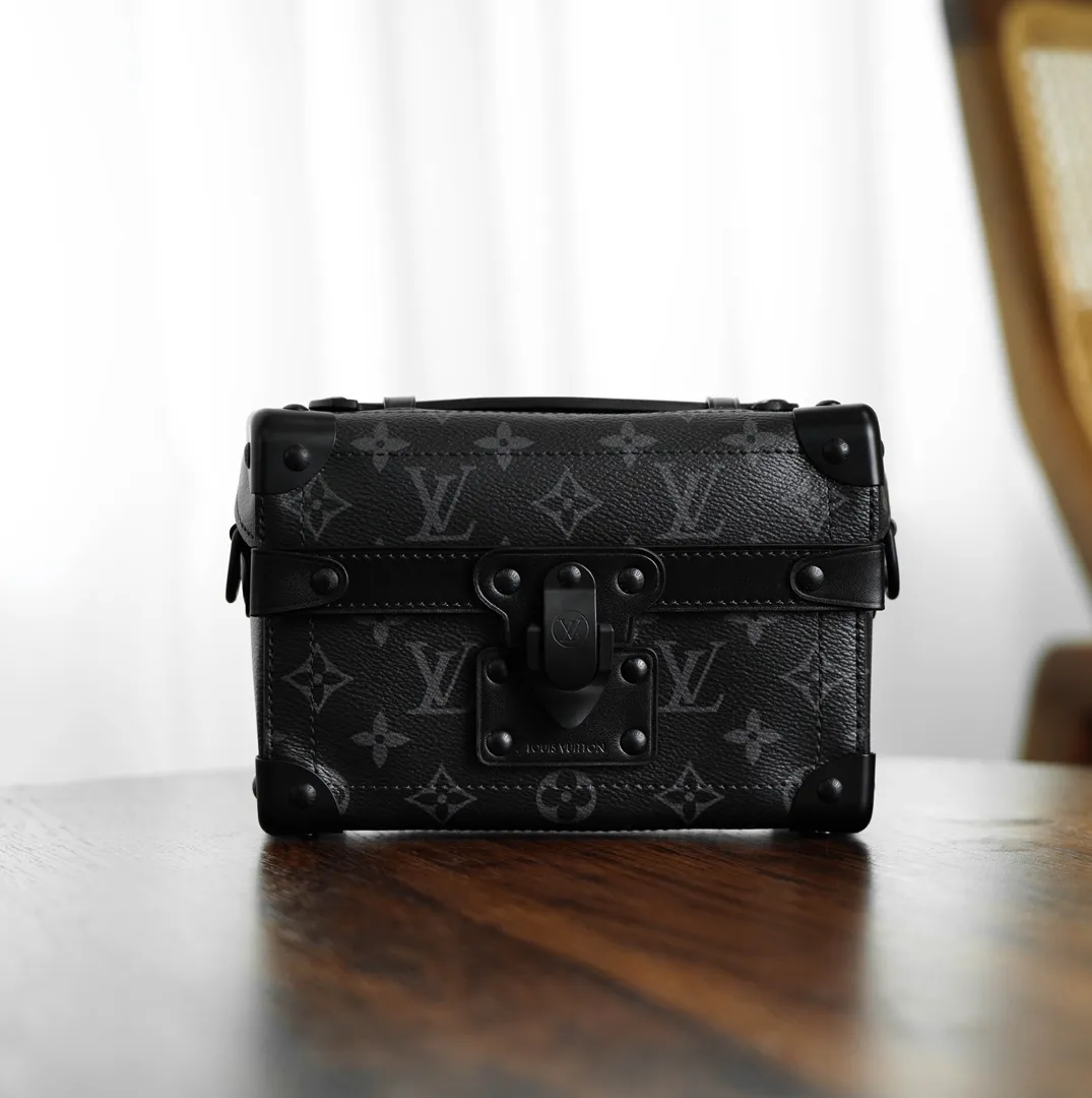 루이비통 소울 트렁크(M11743)