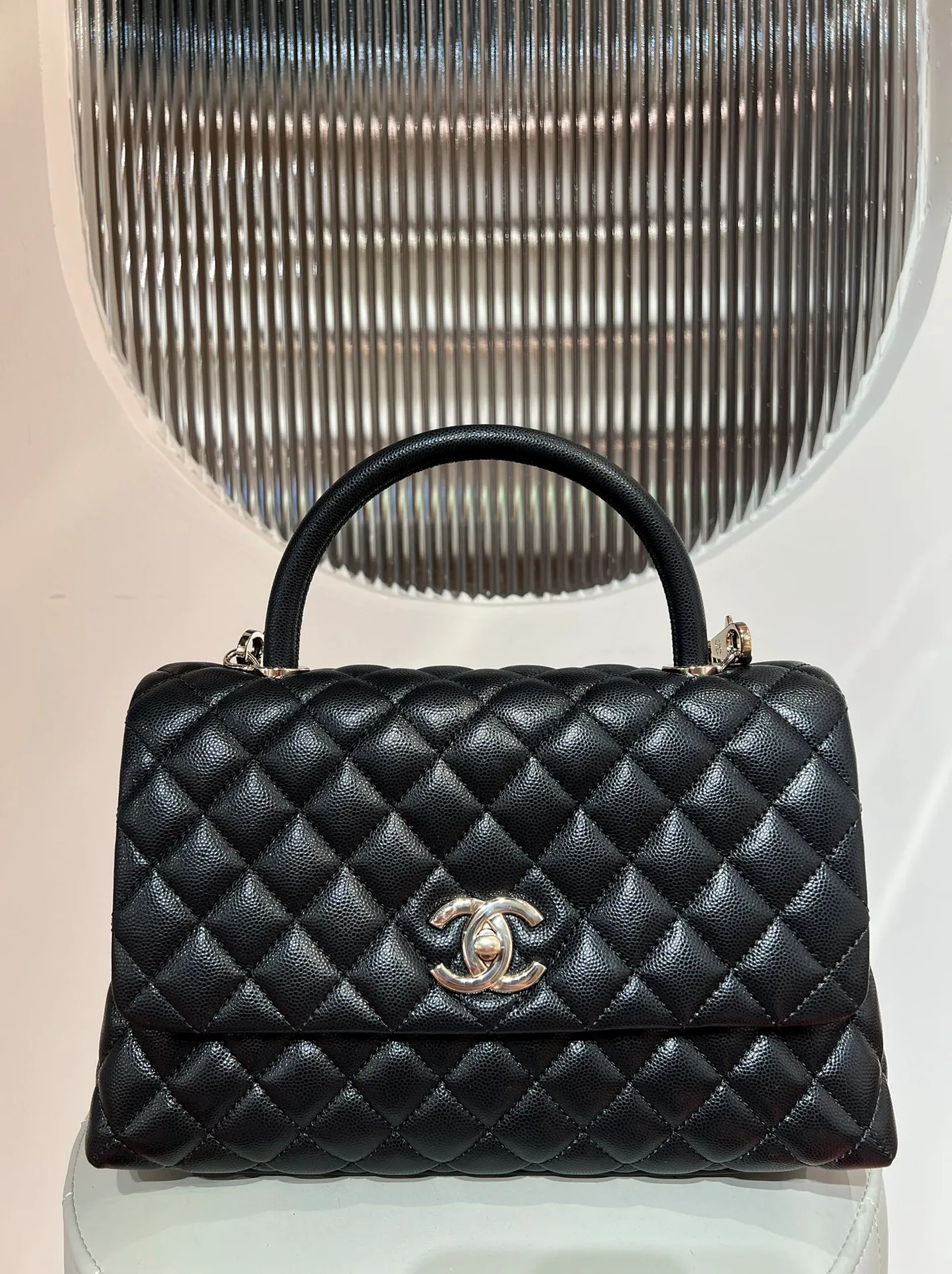 KakaoTalk_20260308_202440461_01 샤넬 코코핸들 미디엄(캐비어)