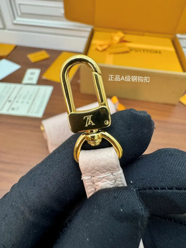 루이비통 숄더백 나노다이엔 핑크오팔 15