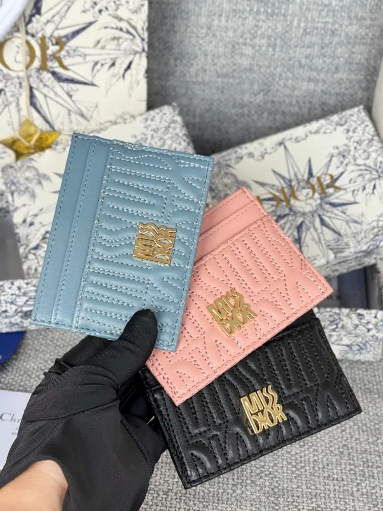 미스 디올 프리시아 카드지갑